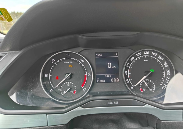Skoda Superb cena 72500 przebieg: 216700, rok produkcji 2018 z Jaraczewo małe 37